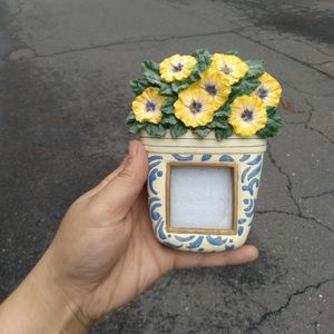 Vtg flower pot picture frame